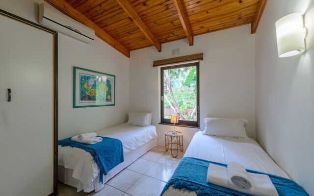 San Lameer Villa Rentals 3116