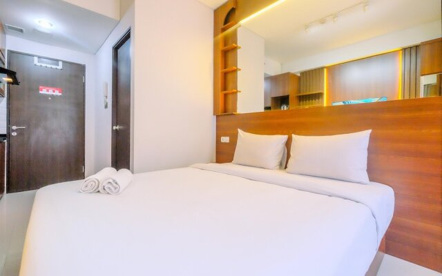 Restful And Minimalist Studio Transpark Cibubur Apartment