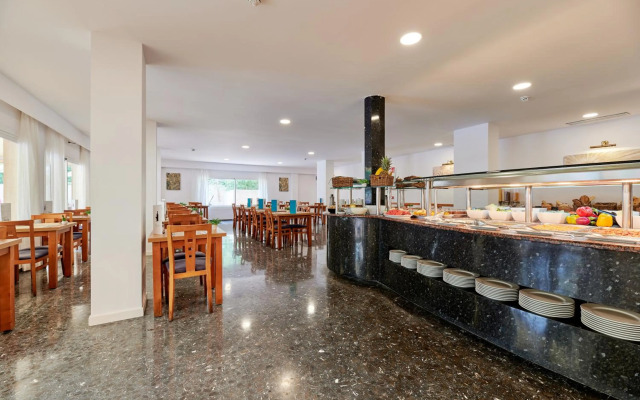 Hotel ROC Oberoy