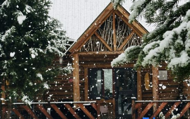 Hewu Nova Cabin (Old Village, Beautiful Peak Station, Hewu Bridge Store) – Outside – Altay