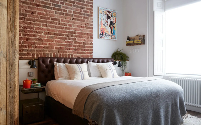 Artist Residence Brighton