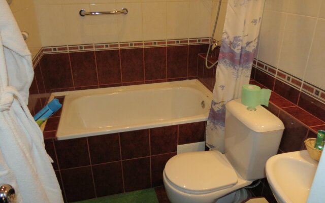 Отель Эсмеральд