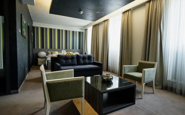 Hotel Comsar Rudo
