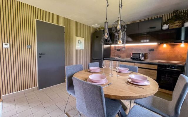 Holiday Hill 32865