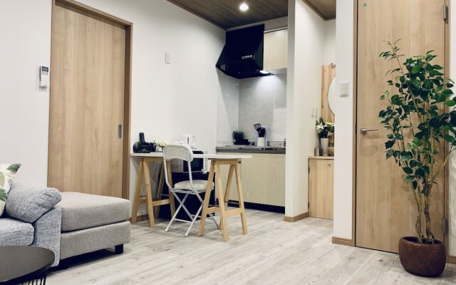 Hanazonominami Apartment 101