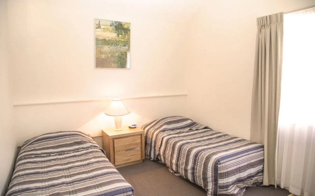 Mercure Lake Macquarie Raffertys Resort