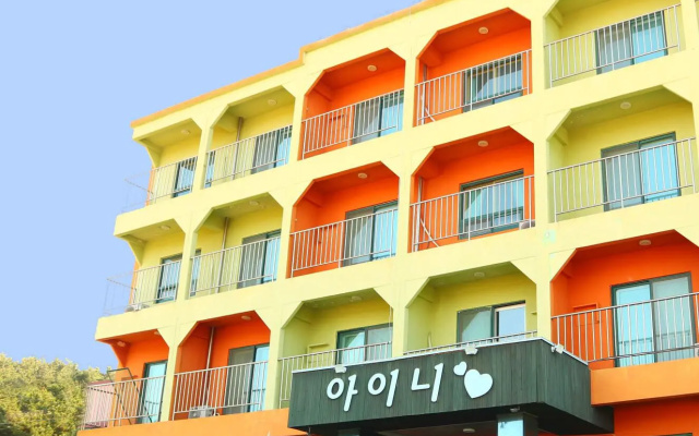 taean ainiguesthouse
