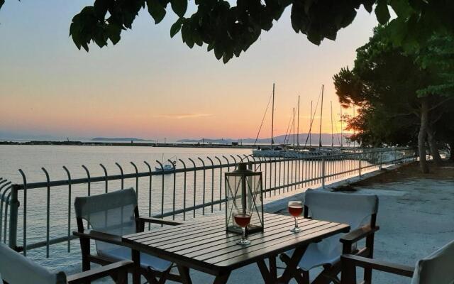 Melia studio 1 seafront apartment