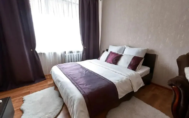 PaulMarie Apartments on Mira 25B