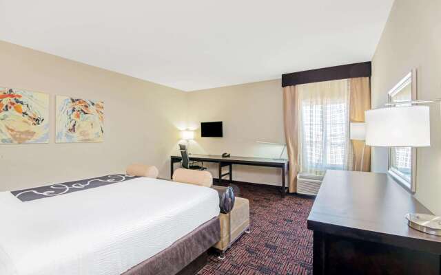 La Quinta Inn & Suites by Wyndham Elk City