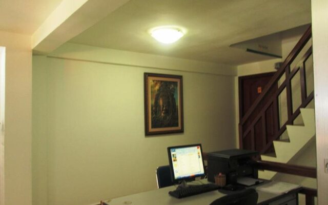 Kanika Hotel & Service Apartment