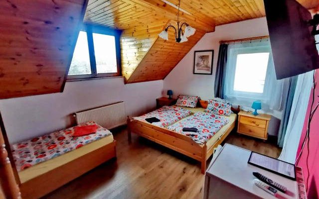 Dolce Villa Balaton Gyöngyvirágház