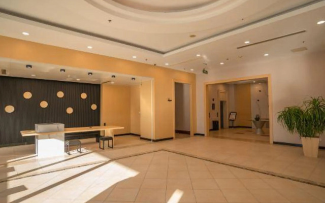 Zexi Business Hotel