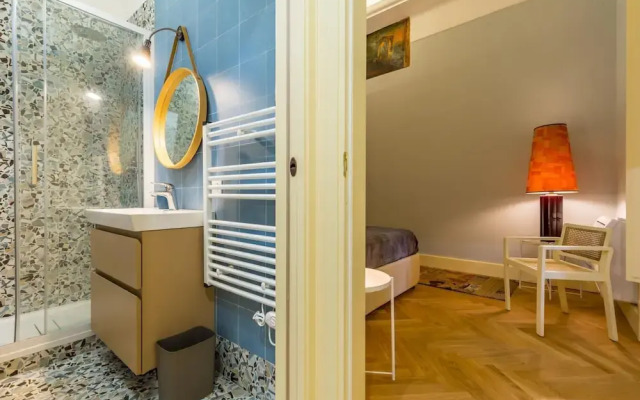 Donna Costanza - Stylish and Panoramic Flat