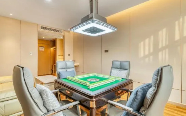 Magnolia Hotel (Shanghai Fengxian Xinsiping Highway)