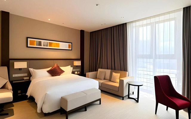 Lia Charlton Hotel Shenzhen