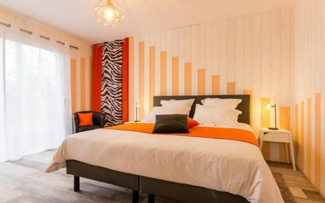 Gîte Port-Saint-Père, 5 pièces, 11 personnes - FR-1-306-1051