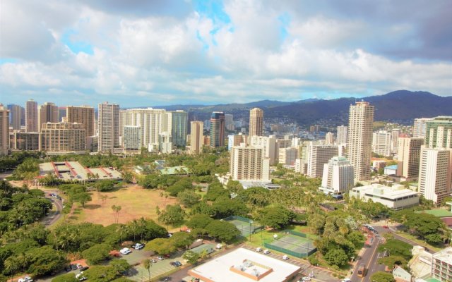 Gaia Hawaii at Trump Waikiki Hotel