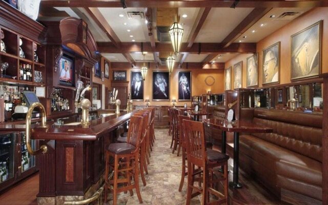 Tremont Hotel by SB at Chicago Magnificent Mile