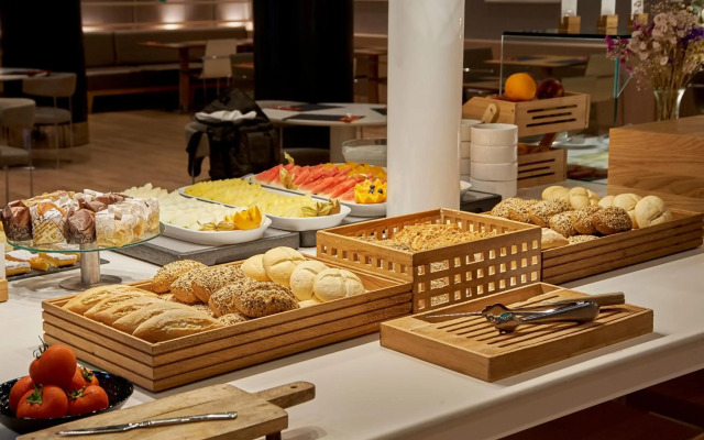 DoubleTree by Hilton Hotel Girona