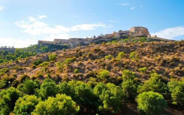 Amazing 3Bd Apt. Beach And Center Parking