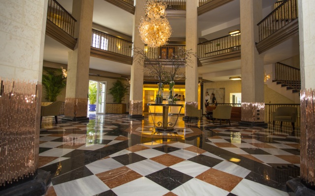 Las Dunas Grand Luxury Hotel
