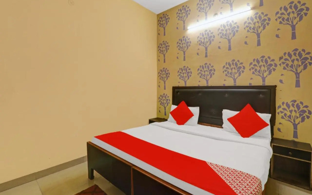 OYO Flagship 80553 Shubhangi Palace