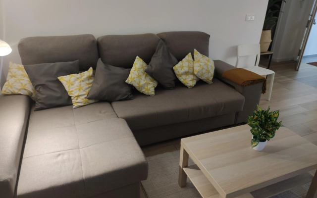 Bajo Luminoso en Barrio de Nervion