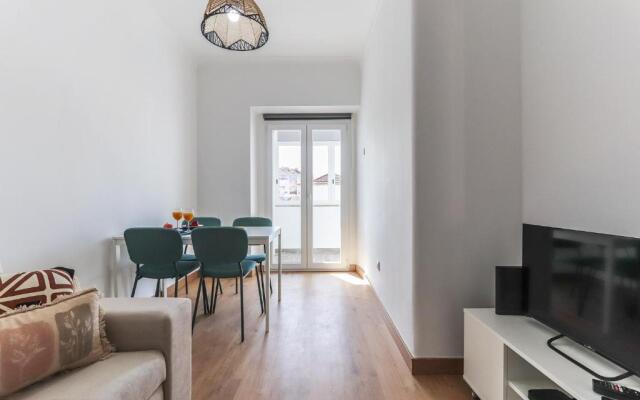 Vita Portucale | Almada Balcony