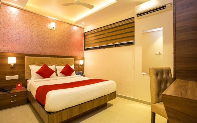 OYO 7154 Hotel Highland Residency