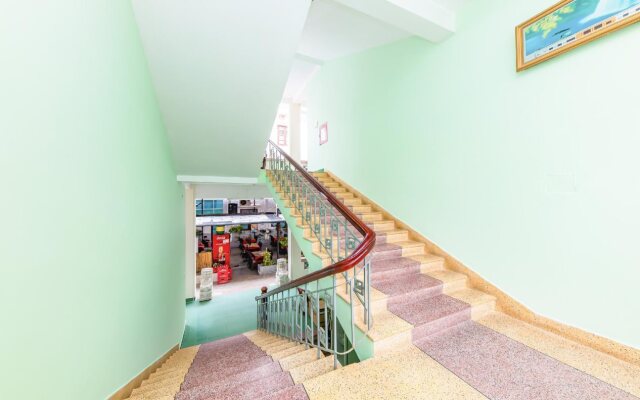 Tuyet Mai Hotel