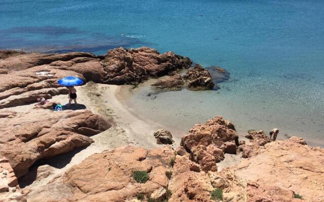 Appartamenti Costa Rossa Cala Rossa