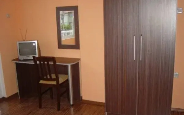 Guest house Tangra