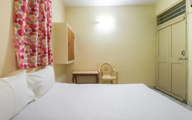 Harini Lodge by OYO Rooms