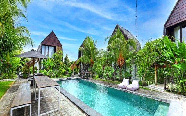 Belvilla Seaside Hermitage Bungalow Canggu Beach
