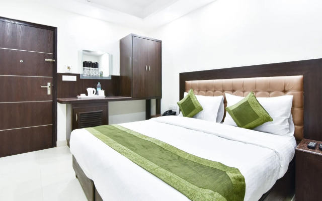 Capital O 48270 Hotel Mehar Castle