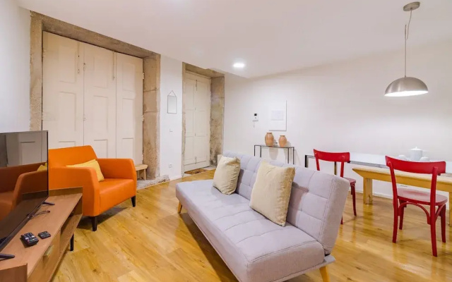 Charming 1-bedroom Apartment in Porto