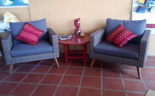 Dive Hut - Boutique Apartments
