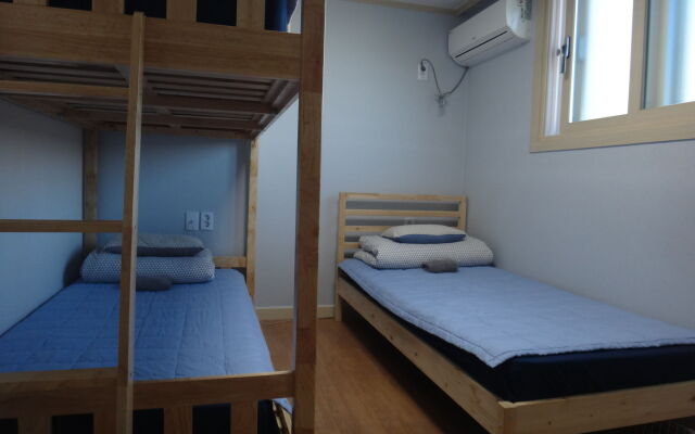 Sunny Hill Hostel Hongdae