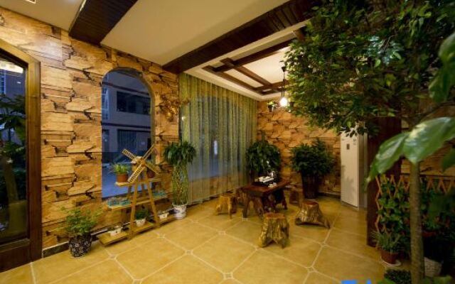 Zhangjiajie Yiluyouni Hostel