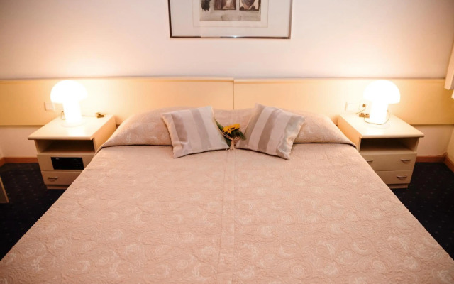 Hotel Slavija Garni