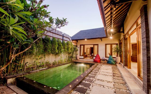 Seminyak Happy Villa