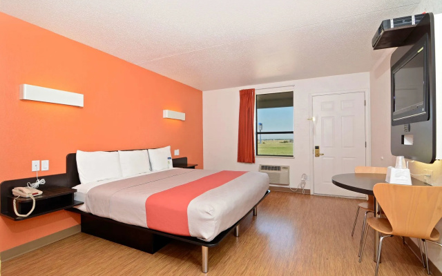 Motel 6 South Haven, KS