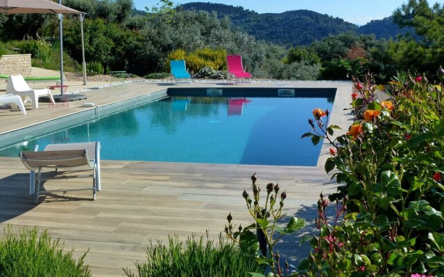 B&B L'ESCALADE en Lubéron