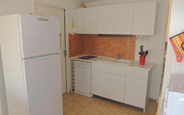 Appartement Balaruc-les-Bains, 1 pièce, 2 personnes - FR-1-571-38