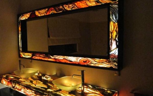 Blueberry Luxury Condo