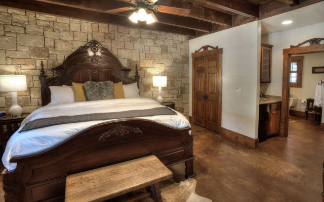 The Winchester Lodge