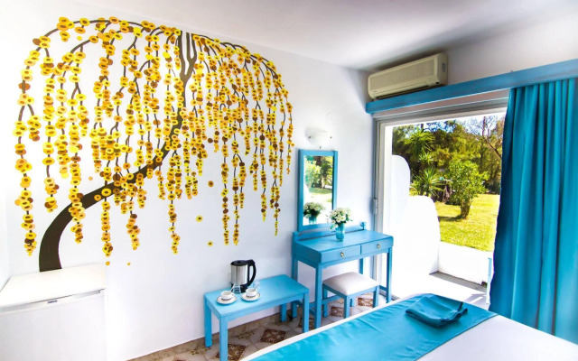 Trees Art Boutique Hotel