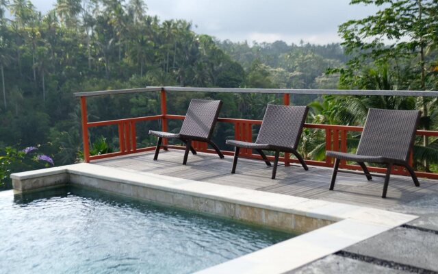 Suarapura Resort & Spa