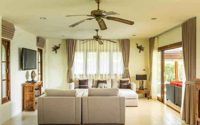 3 Bedroom Pool Villa SDV105-20 seconds walk to beach-By Samui Dream Villas